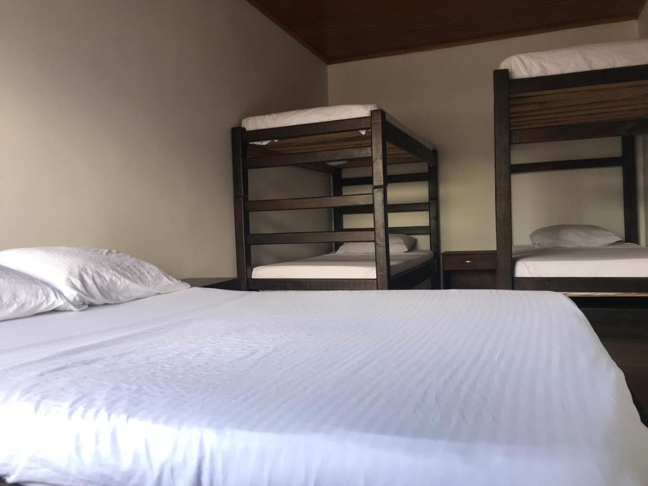 Hotel Y Balneario El Descanso 比亚维森西奥 外观 照片